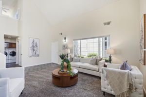 007_F8_1646 Somerset Pl