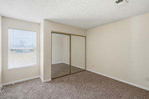 017_F8_1646 Somerset Pl