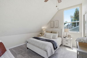 023_F8_1646 Somerset Pl