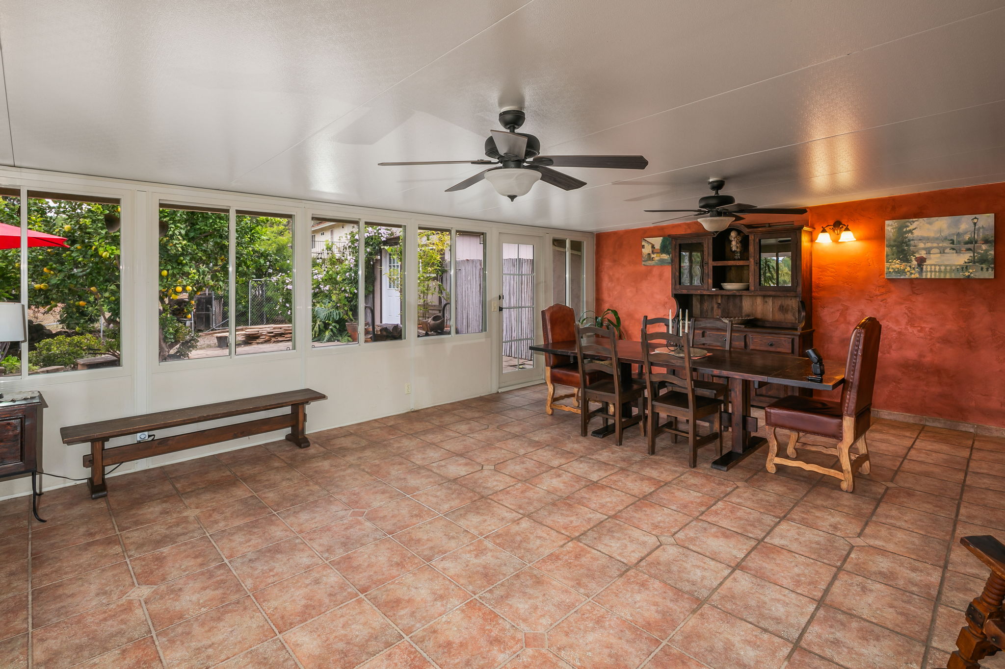 1646 E Tierra Libertia Rd-111
