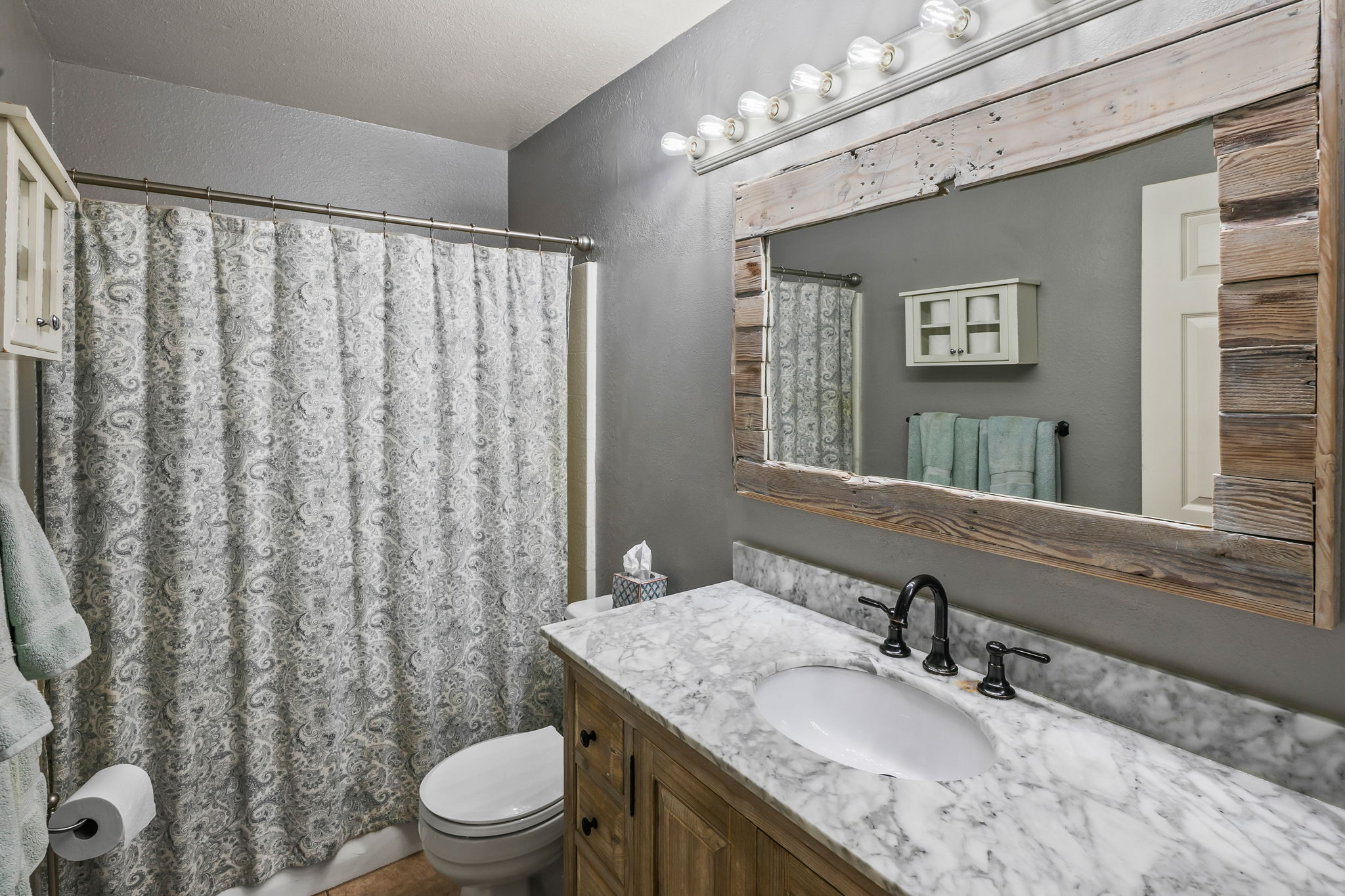 1646 E Tierra Libertia Rd-89