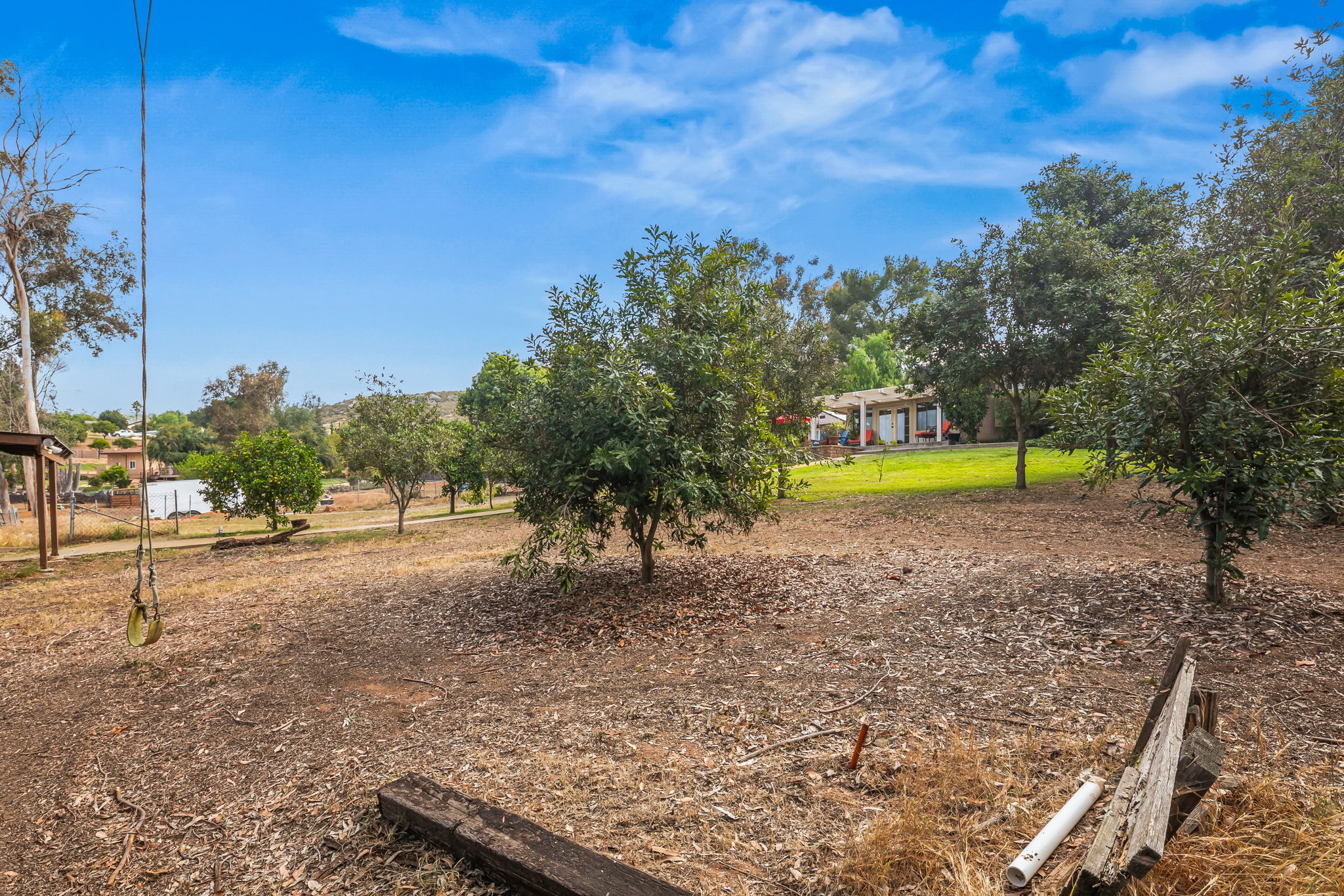 1646 E Tierra Libertia Rd-59