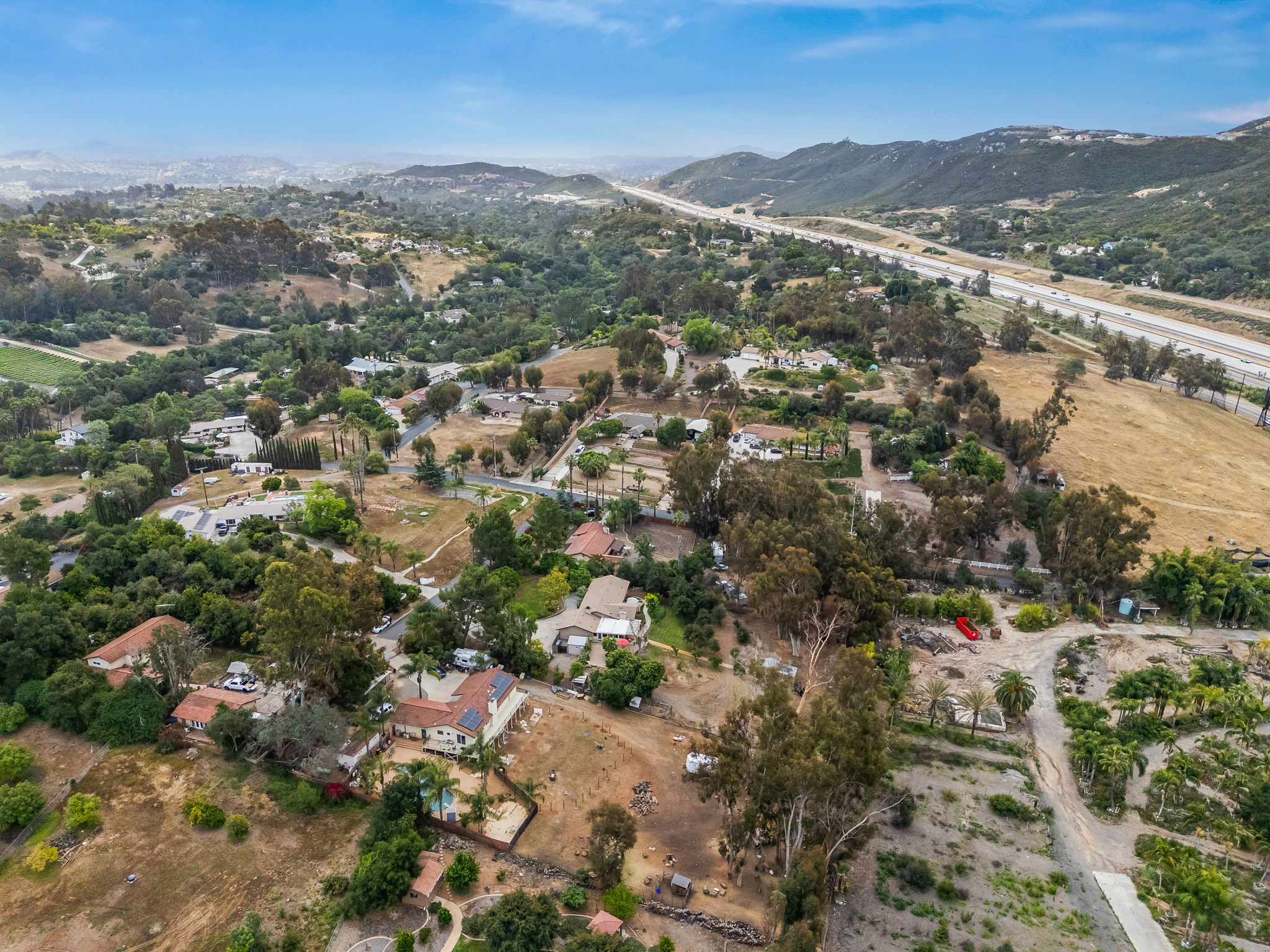 1646 E Tierra Libertia Rd-14