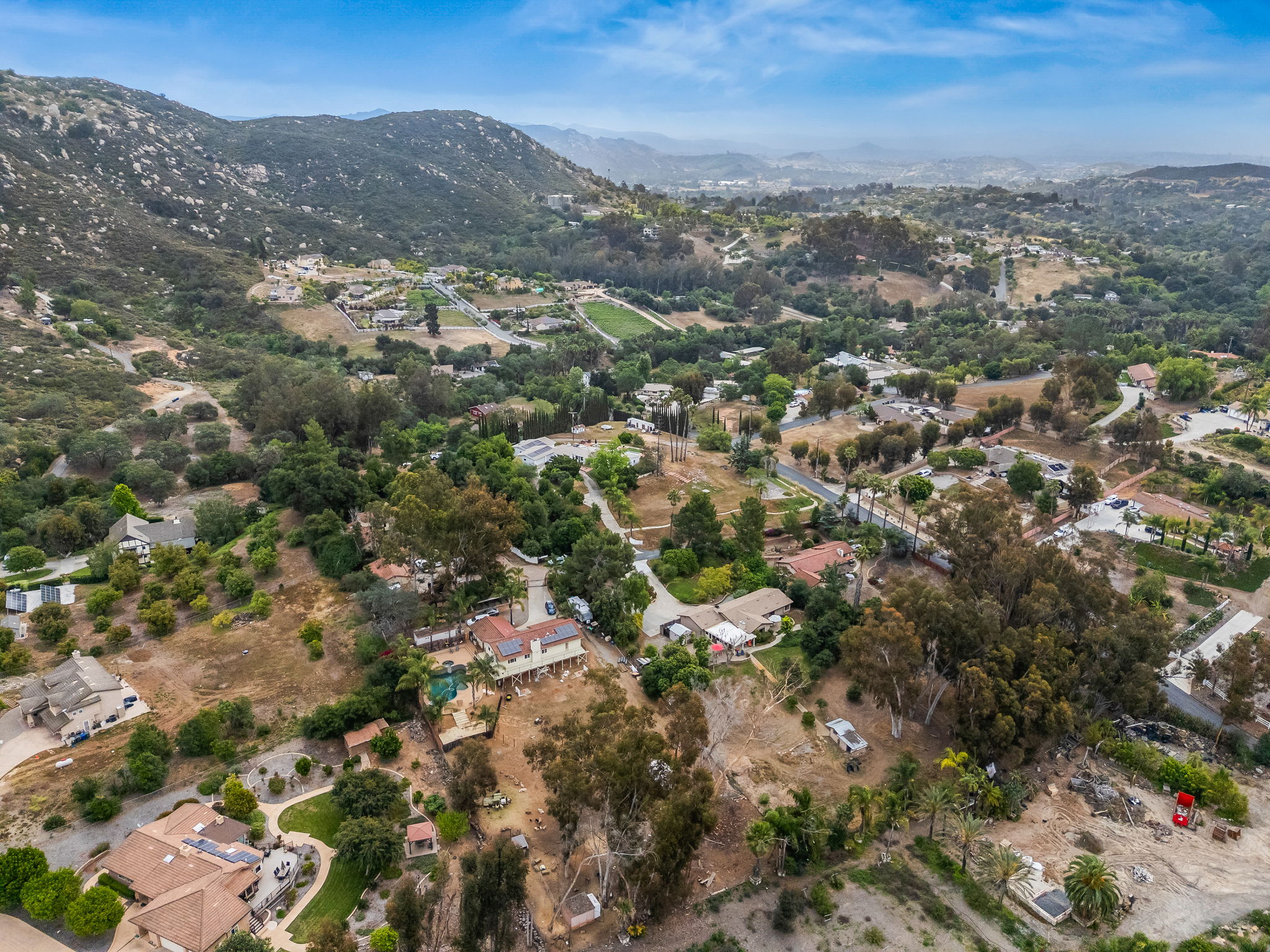 1646 E Tierra Libertia Rd-13