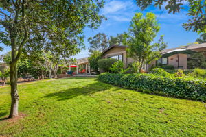 1646 E Tierra Libertia Rd-71