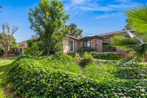 1646 E Tierra Libertia Rd-70