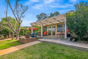1646 E Tierra Libertia Rd-66