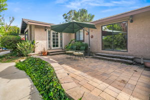 1646 E Tierra Libertia Rd-67