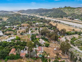 1646 E Tierra Libertia Rd-15