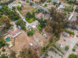 1646 E Tierra Libertia Rd-10