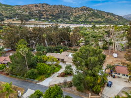 1646 E Tierra Libertia Rd-5