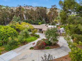 1646 E Tierra Libertia Rd-1