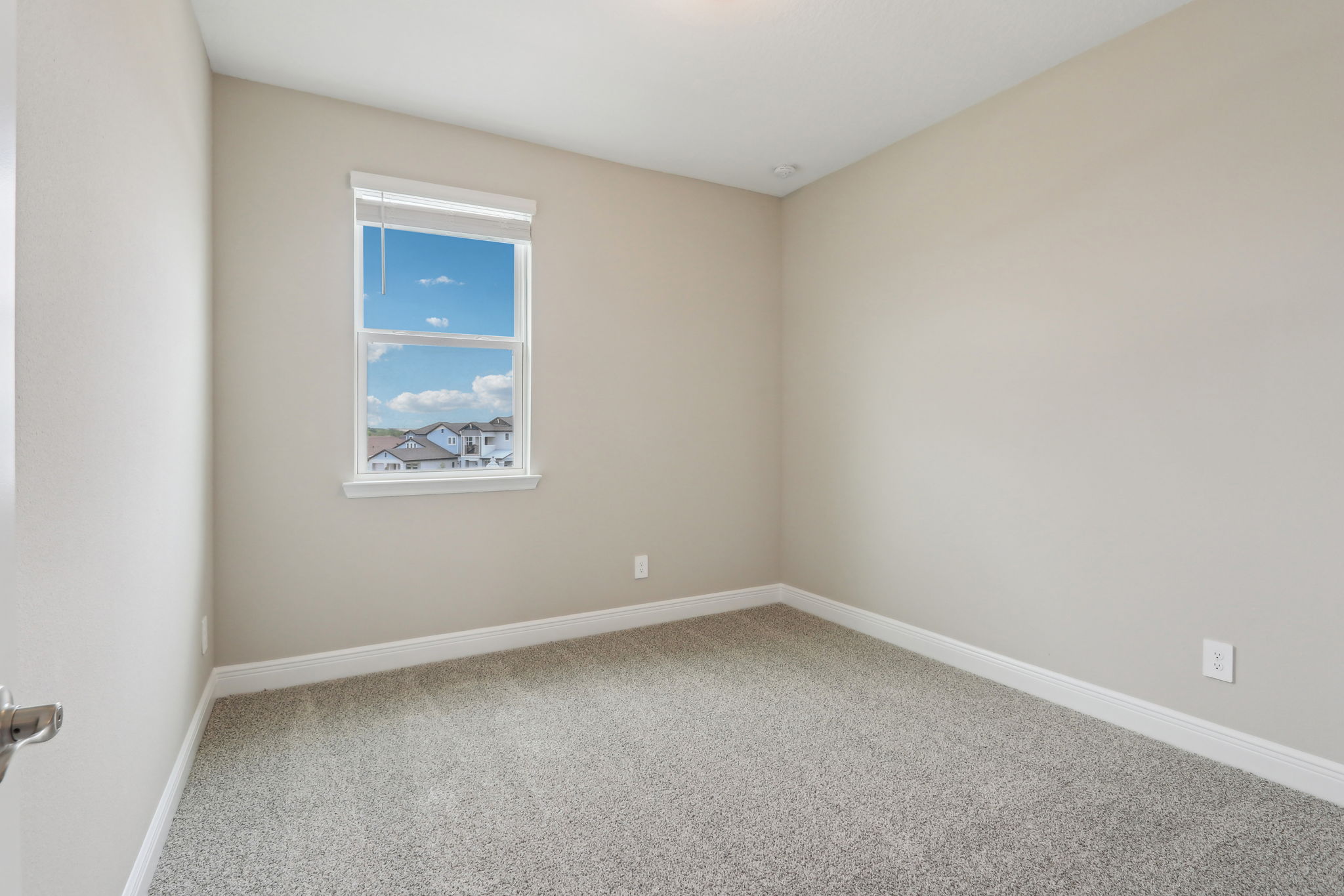 Orlando - Silverleaf Reserve - 16460 Silver Brook Way Winter Garden FL 34787 -  017