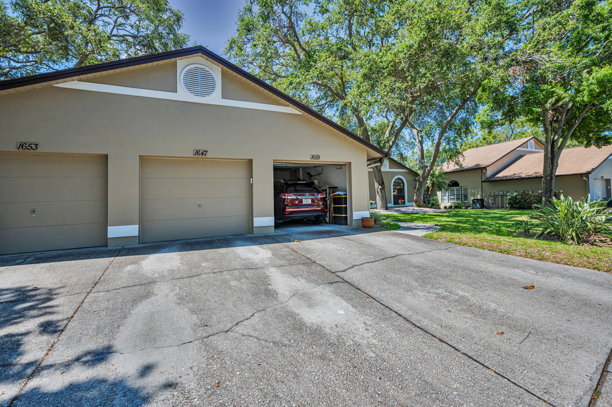 Front Exterior3