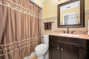 Bathroom2