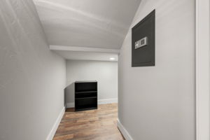  Photo 49