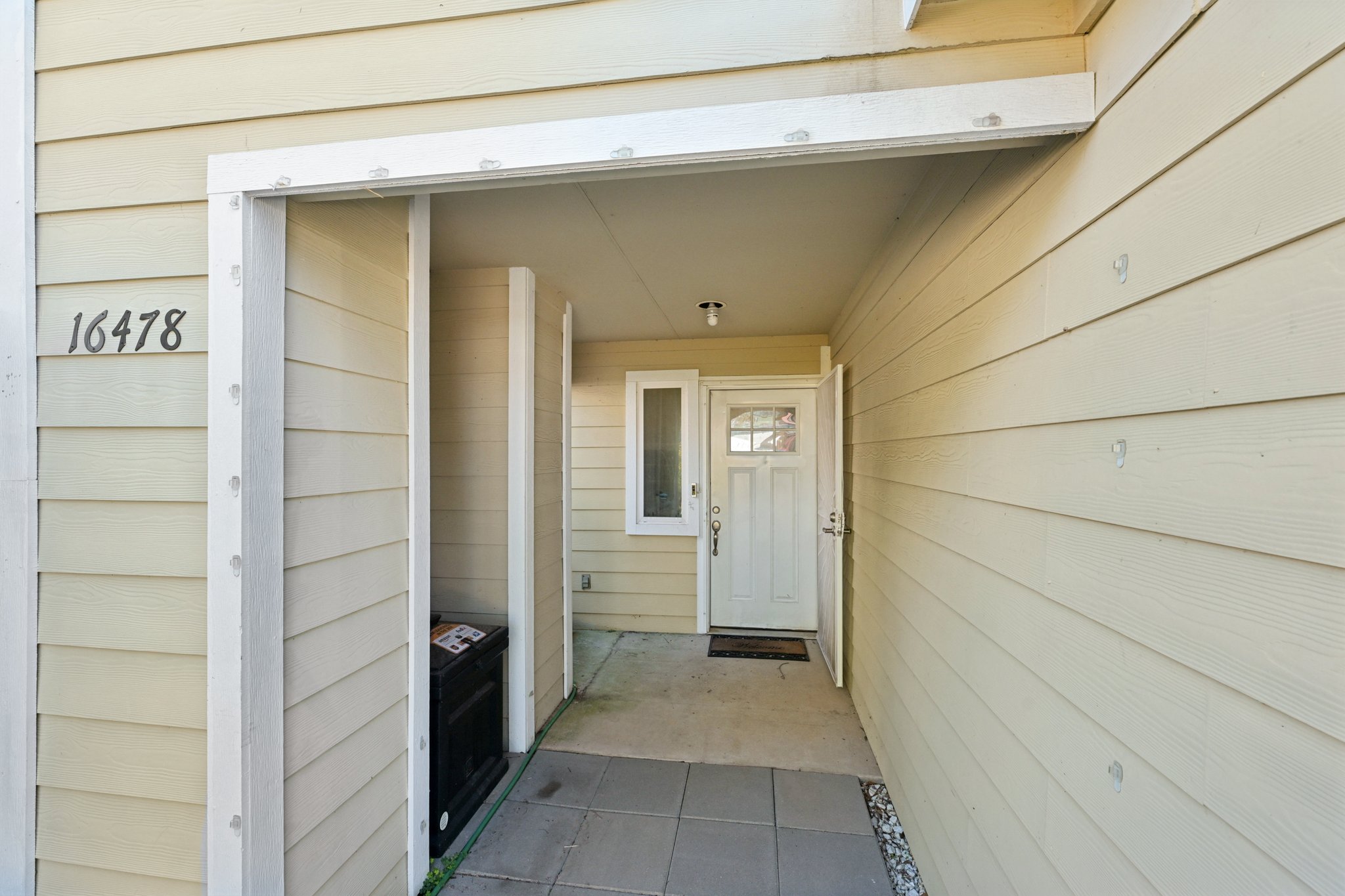 Eastchase St-S0611-009.jpg