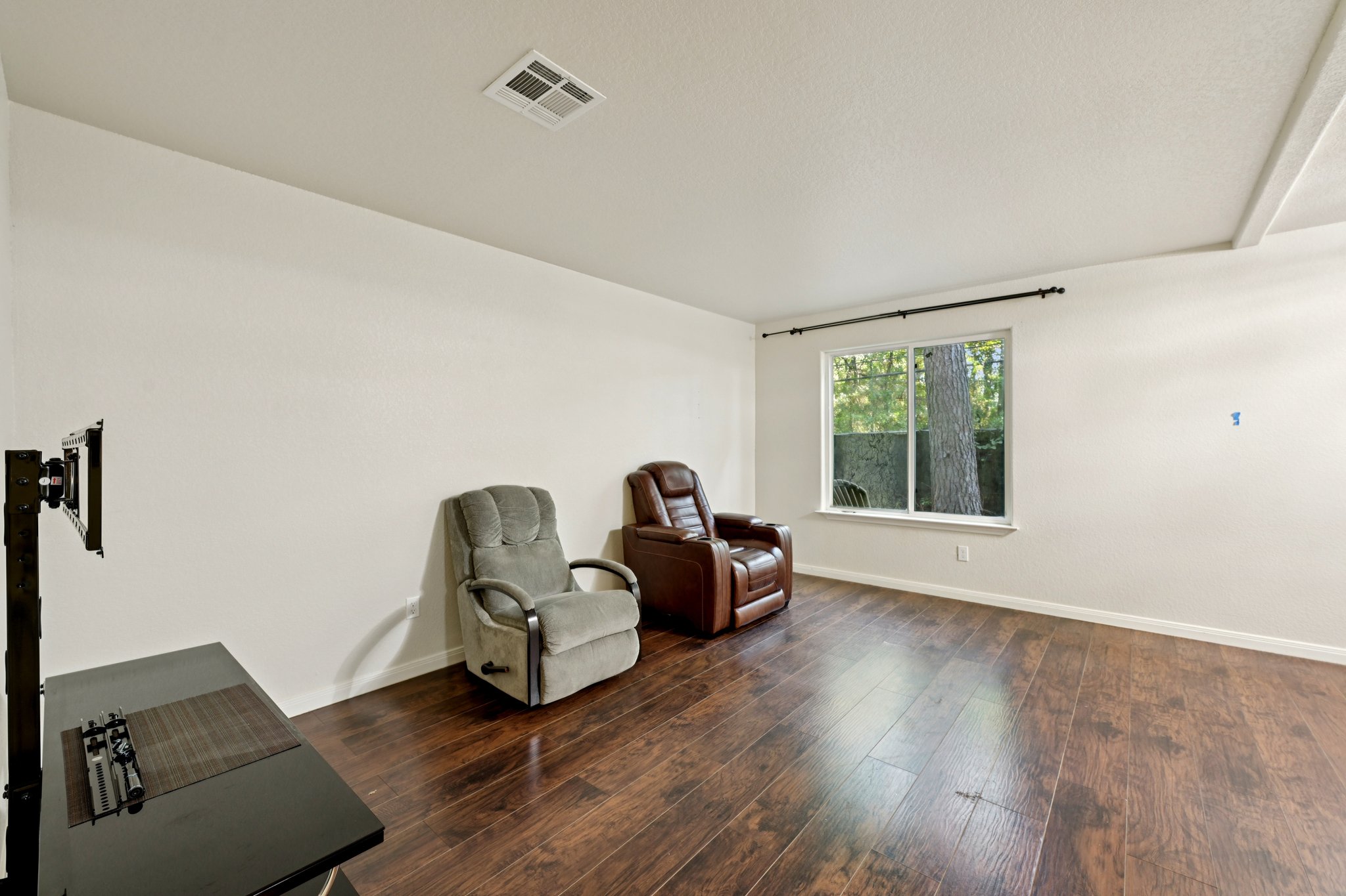 Eastchase St-S0611-014.jpg