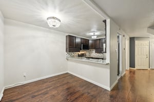 Eastchase St-S0611-016.jpg