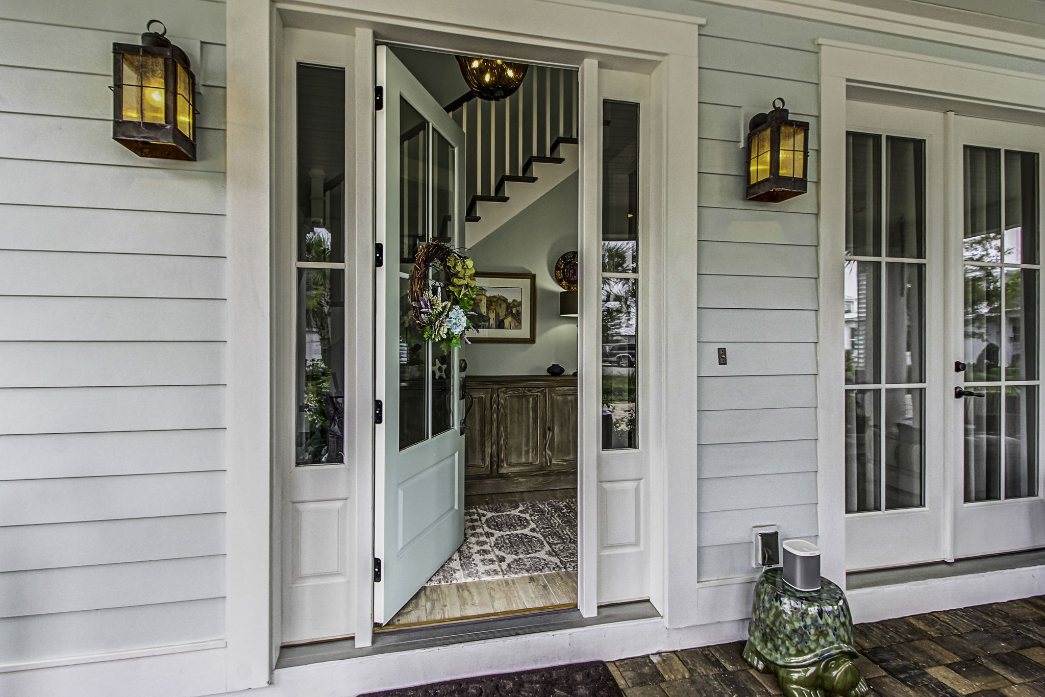 Front Entry Detail