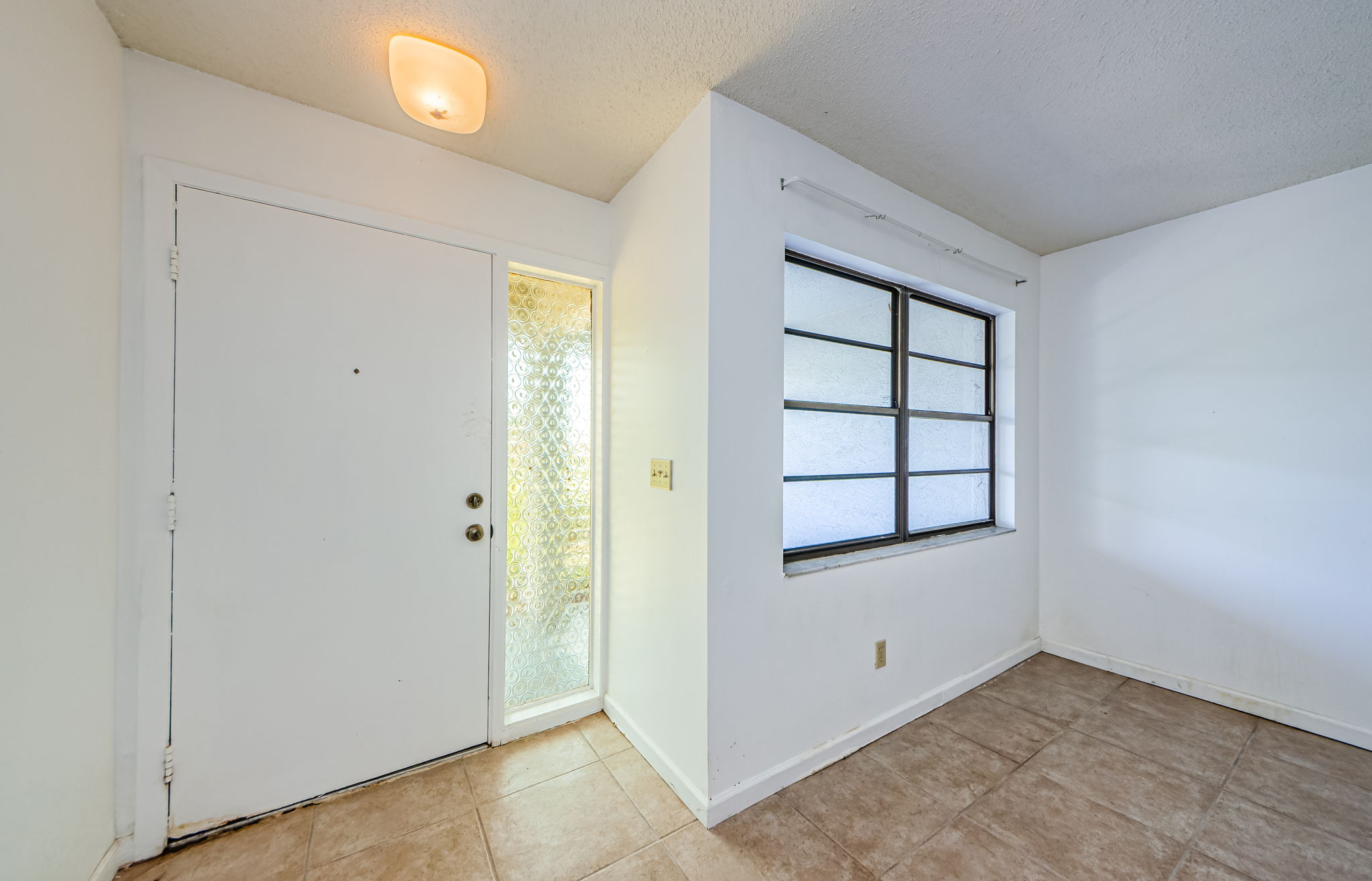 Foyer 1-3