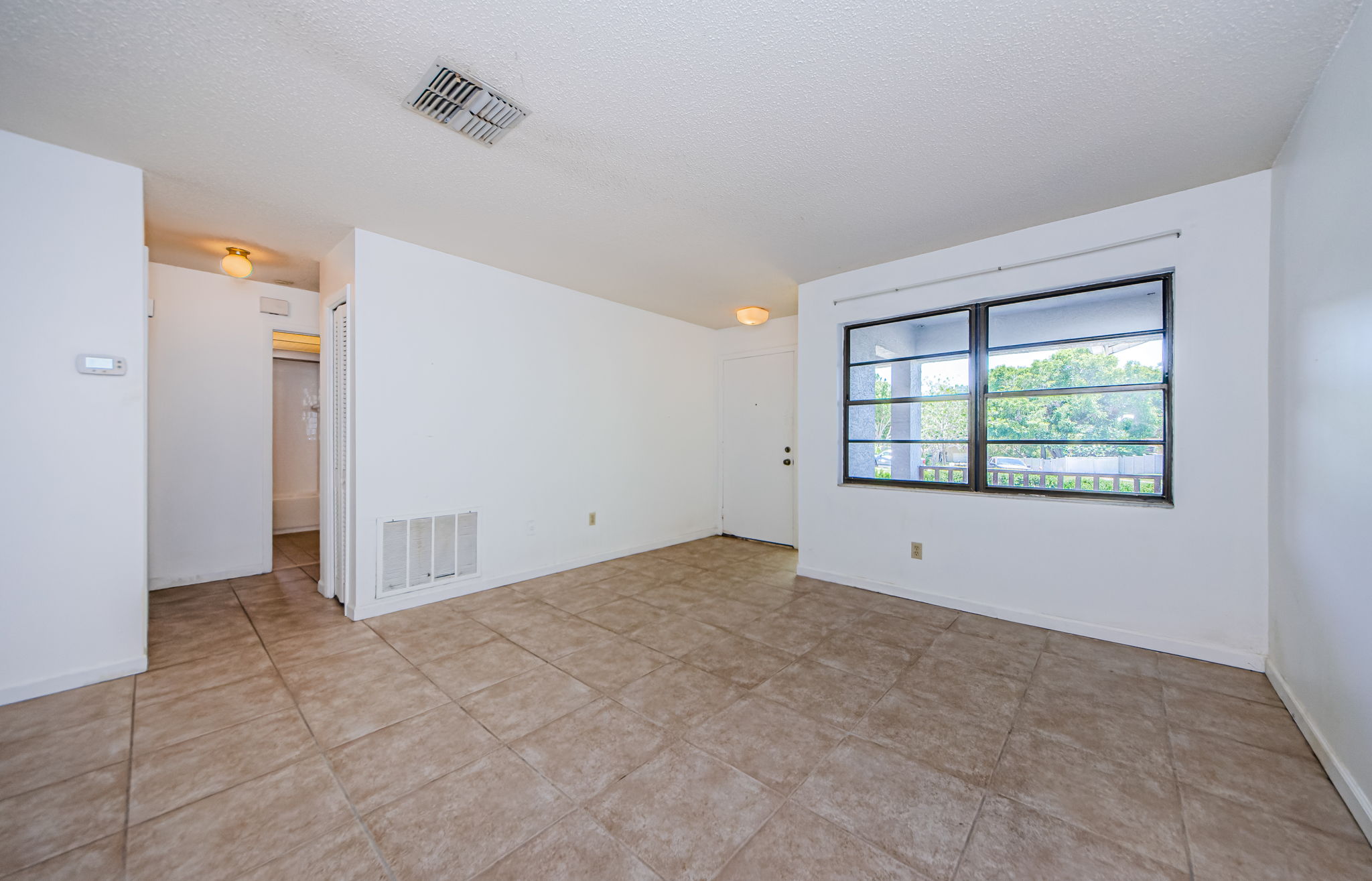 Living Room 3-4