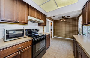 Kitchen 3-4