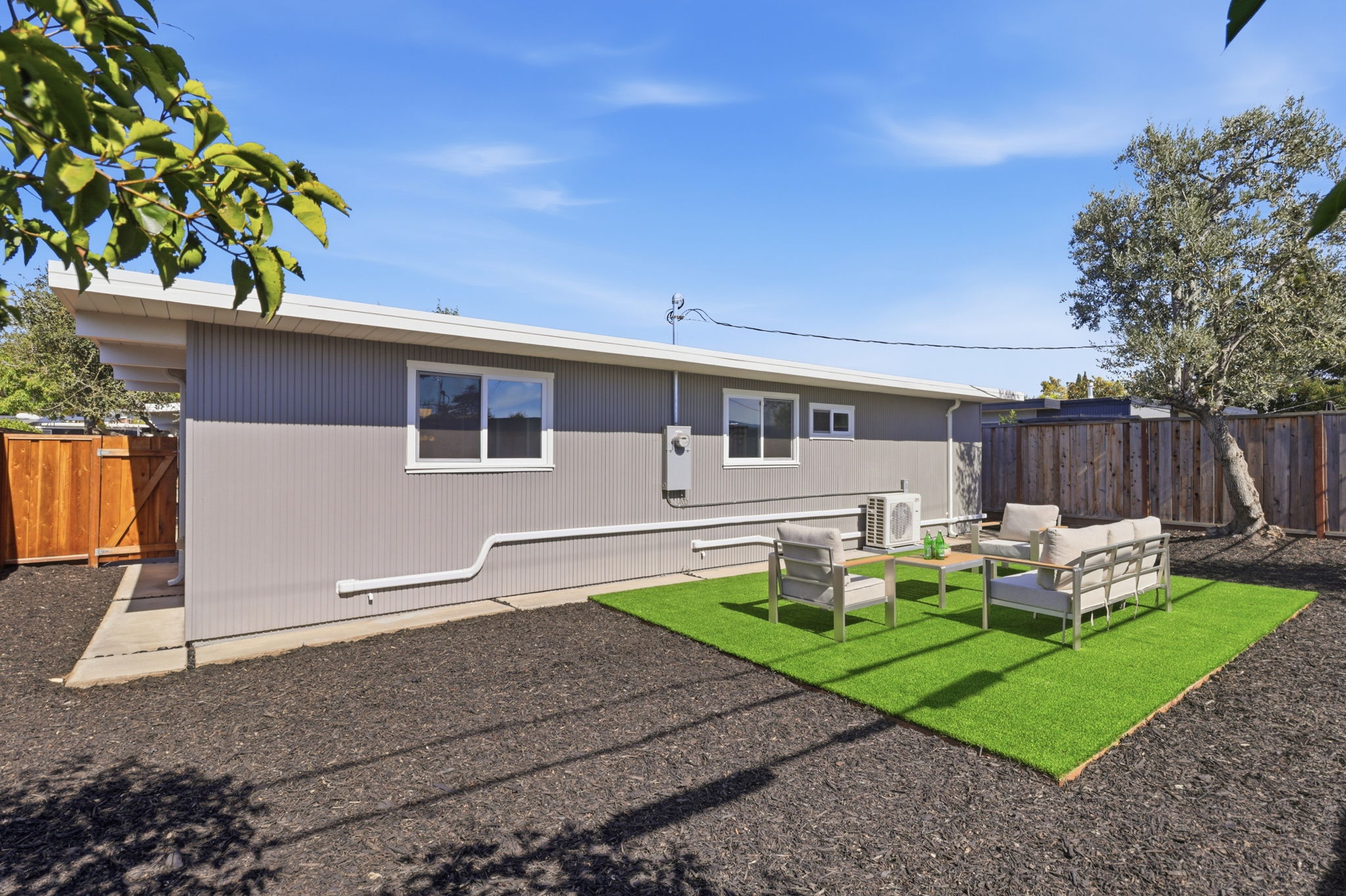 051_F8_1648 Wolfe Dr