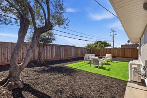 049_F8_1648 Wolfe Dr