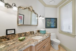 Guest Bathroom (5)