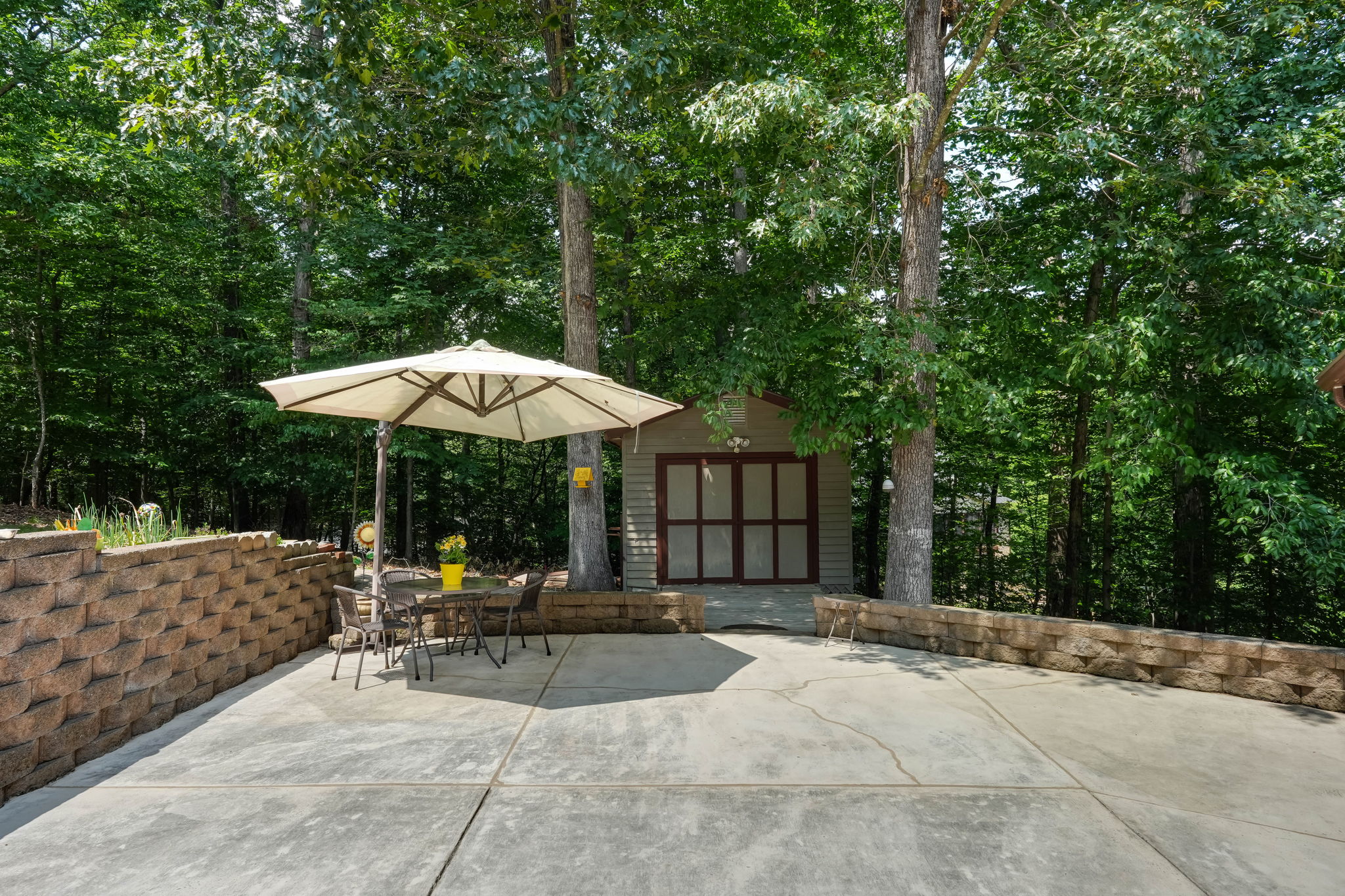 Patio & Storage