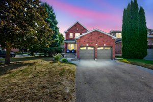 165 Bonny Meadows Drive_104 day to dusk.jpeg