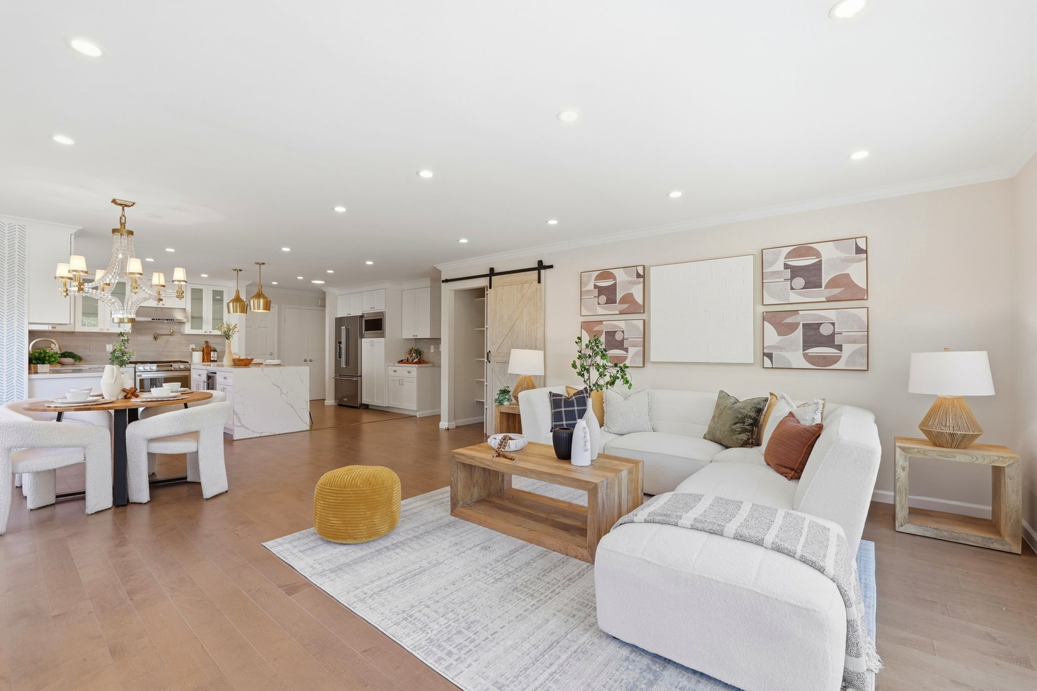 011_f8_165 Carlow Ct