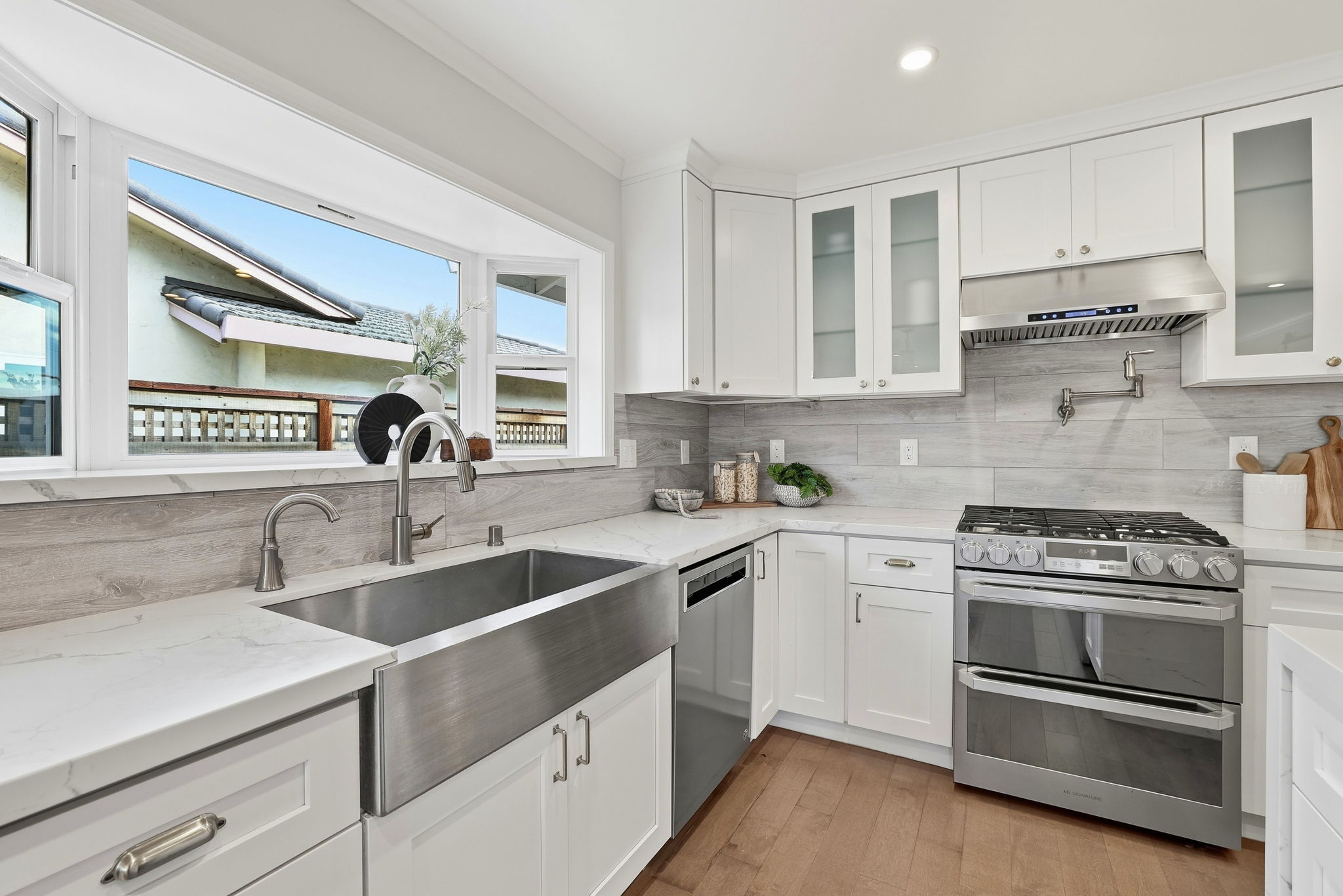 017_f8_165 Carlow Ct