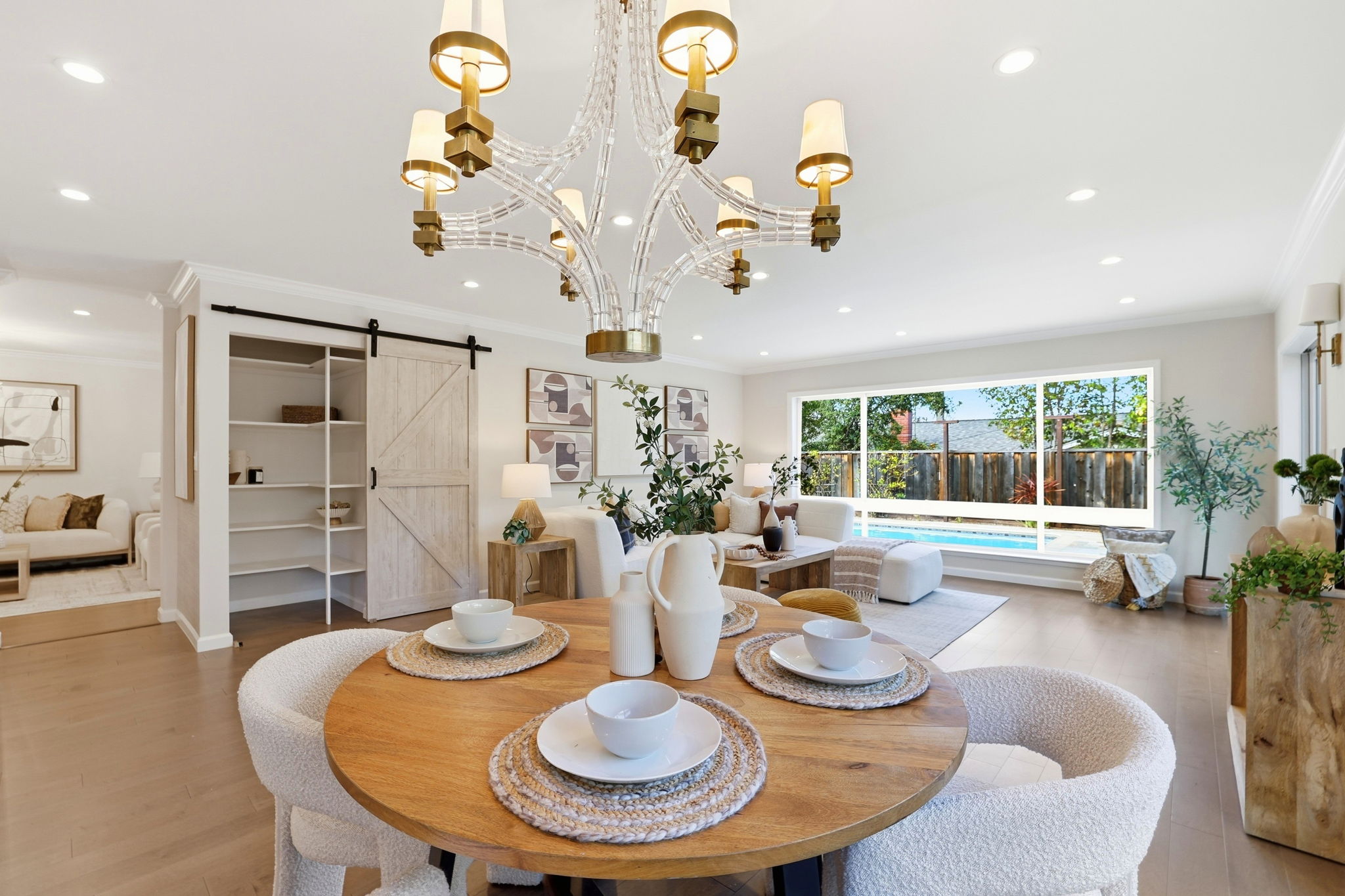 023_f8_165 Carlow Ct