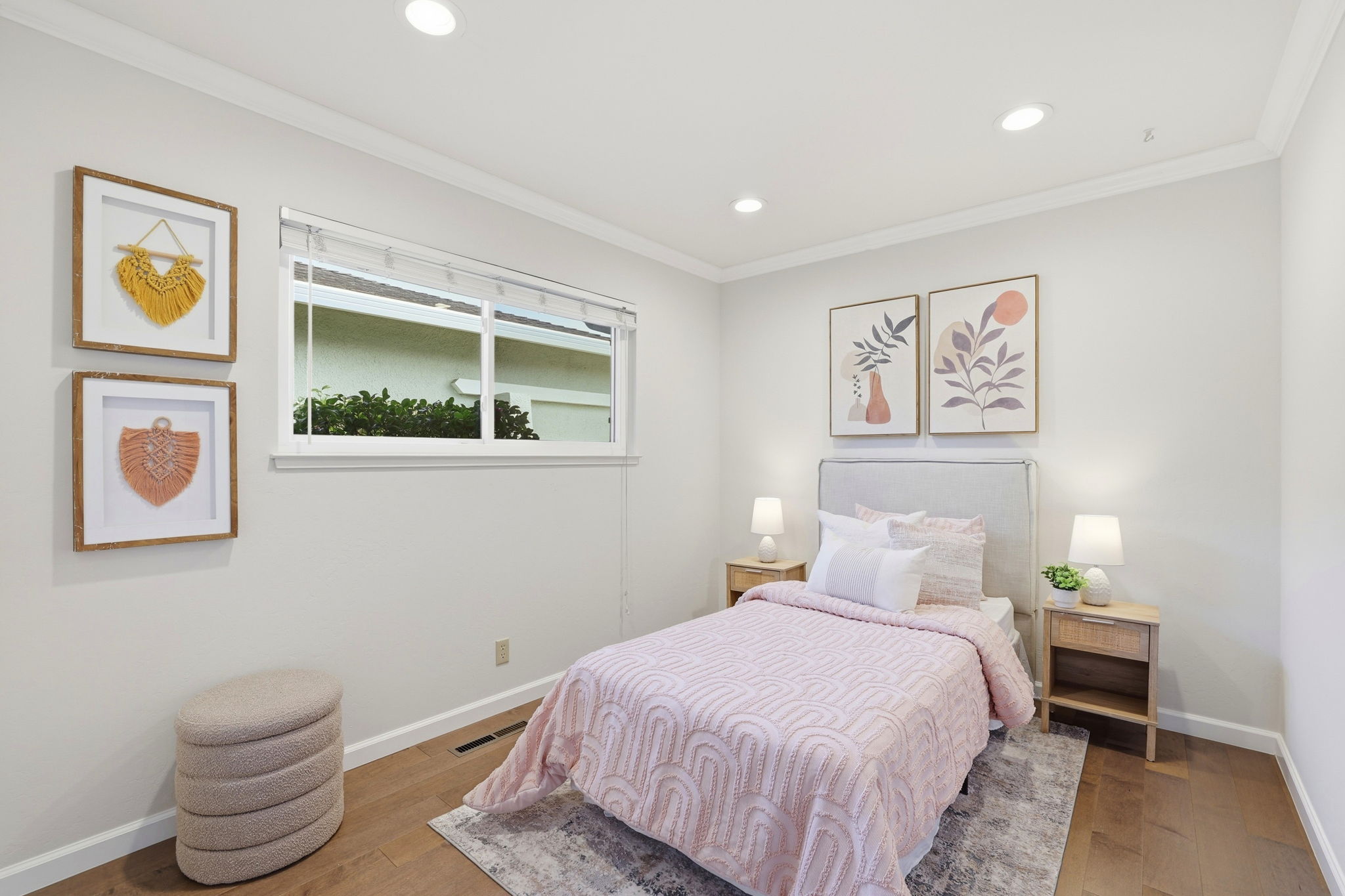 025_f8_165 Carlow Ct