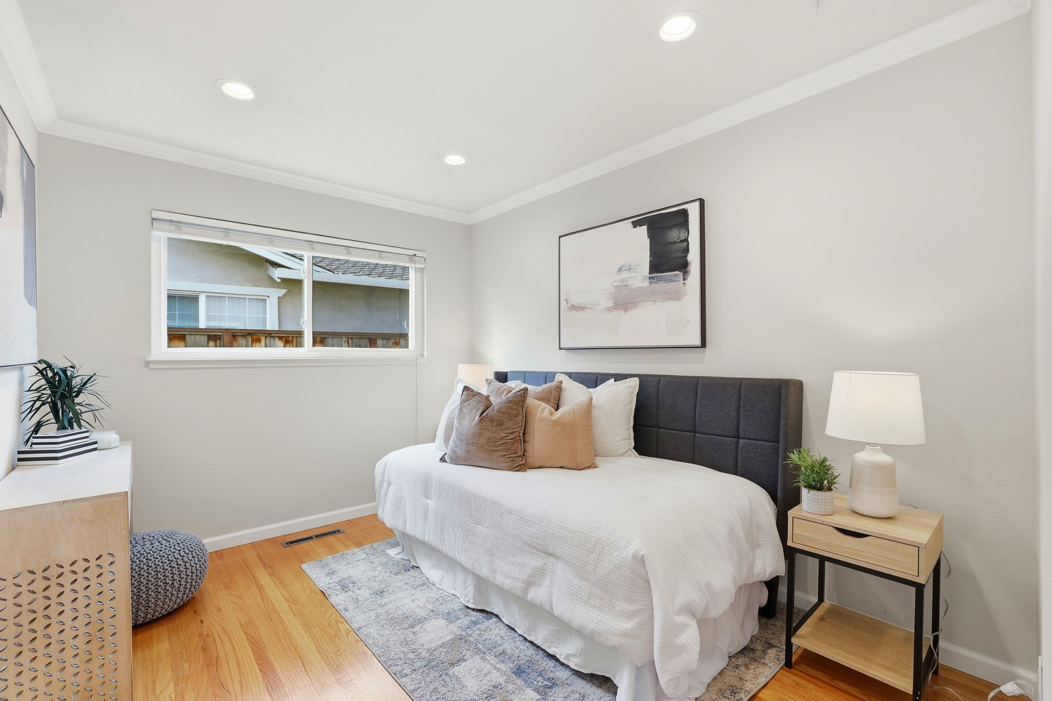 029_f8_165 Carlow Ct