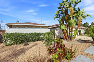 004_f8_165 Carlow Ct