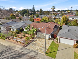 001_f8_AERIAL_165 Carlow Ct