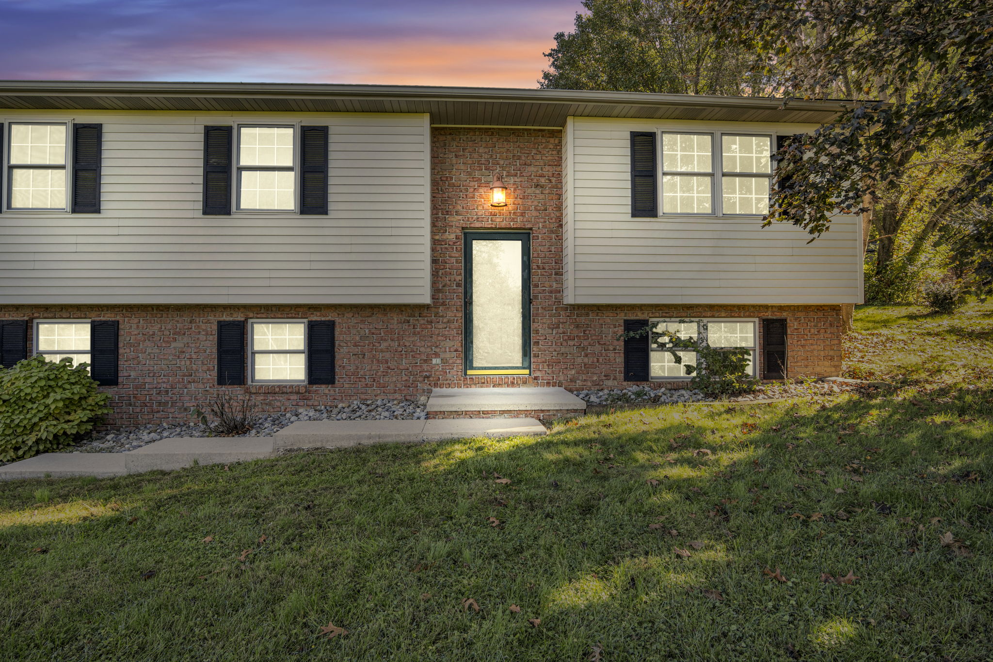 Elizabethtown listing photo by Nieri Creative