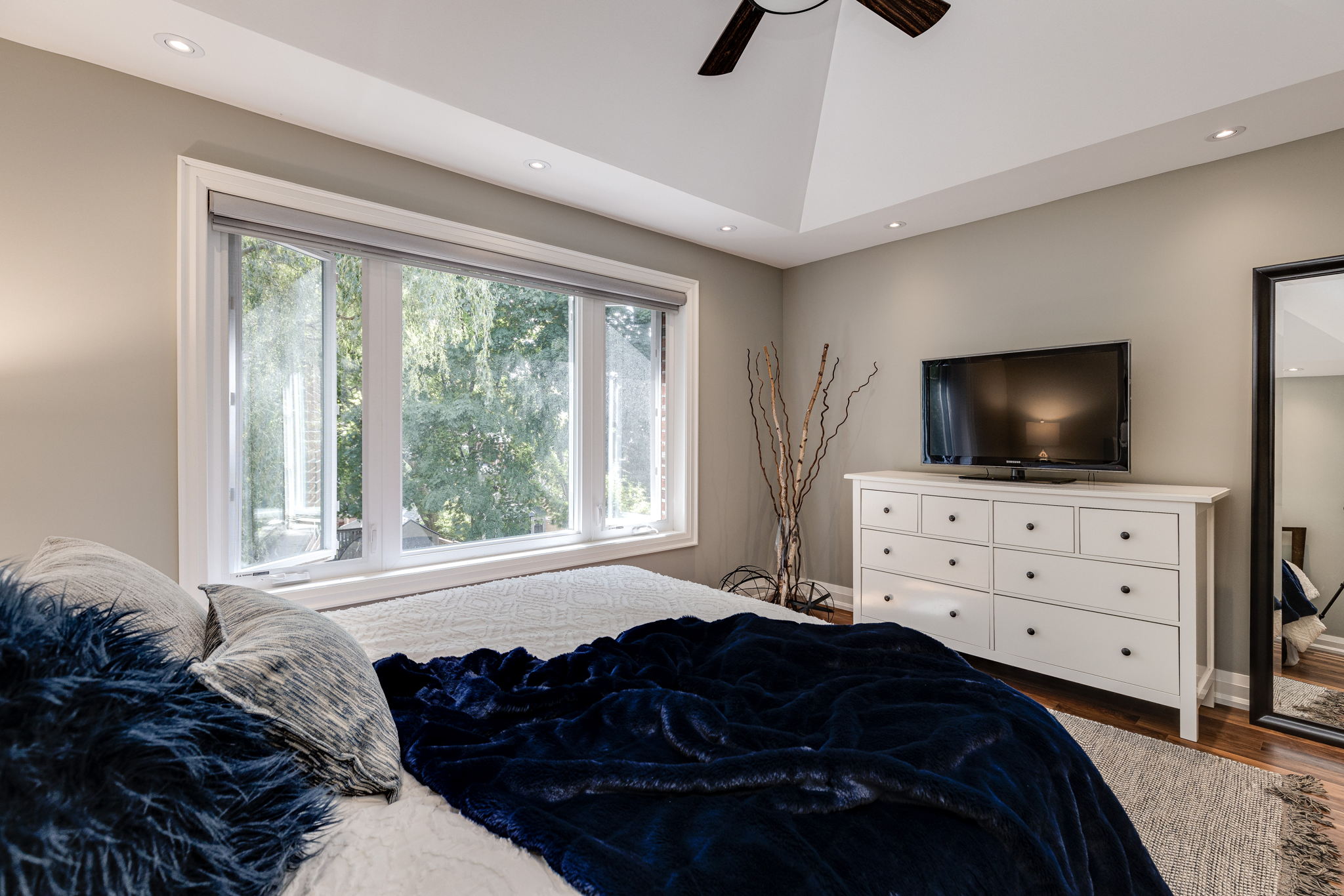 Toronto property showcase — delivered property photograph 31