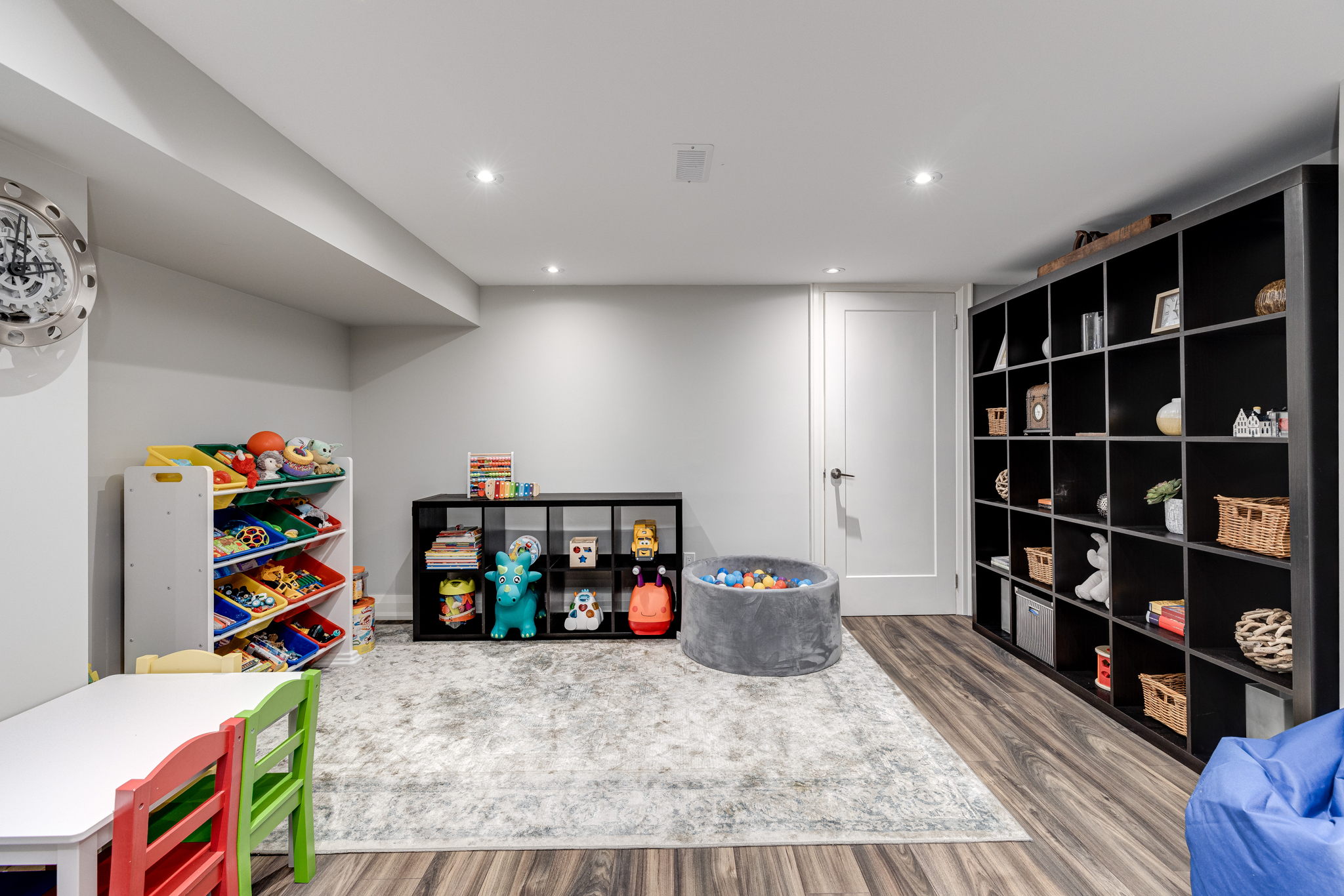 Toronto property showcase — delivered property photograph 39