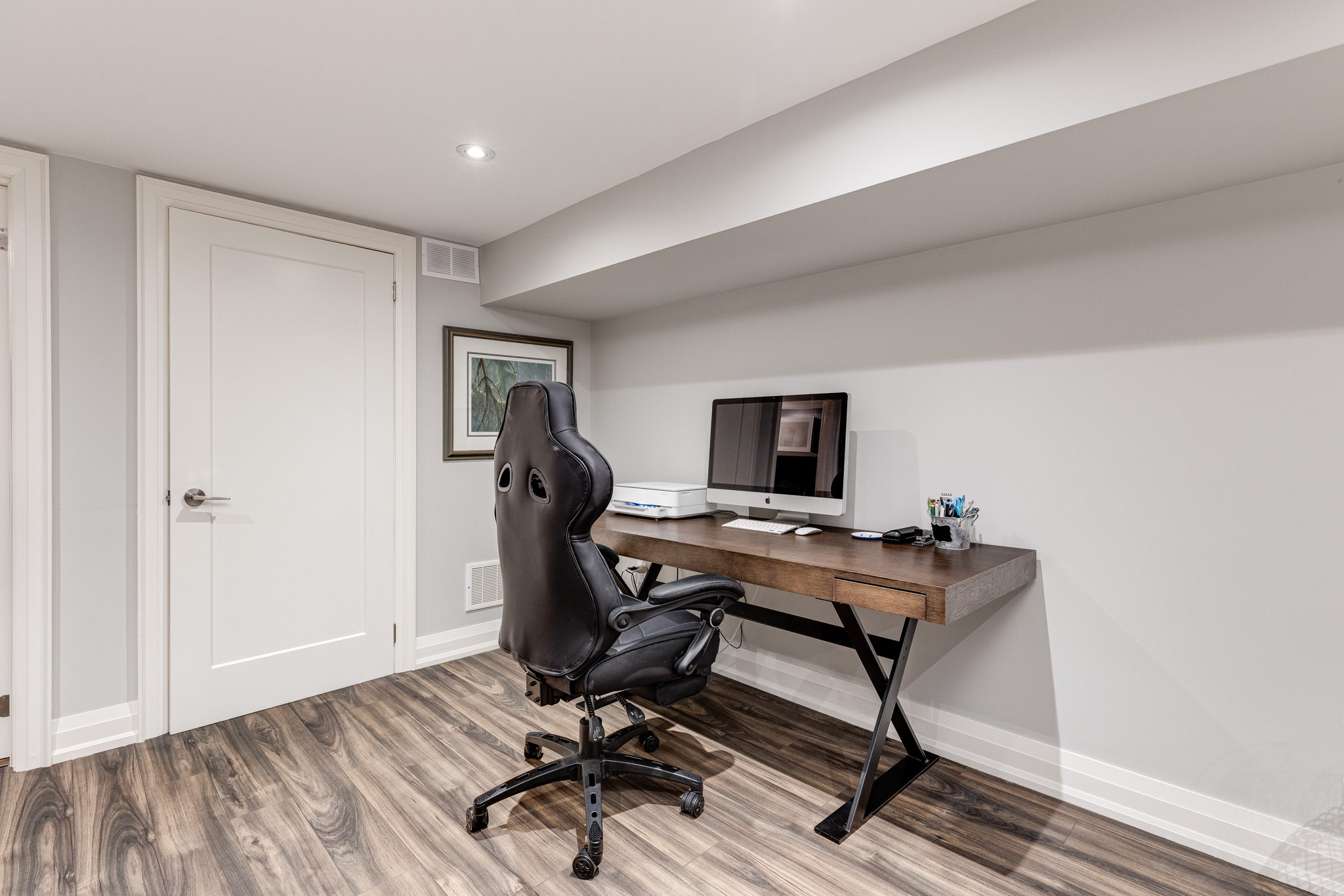 Toronto property showcase — delivered property photograph 38