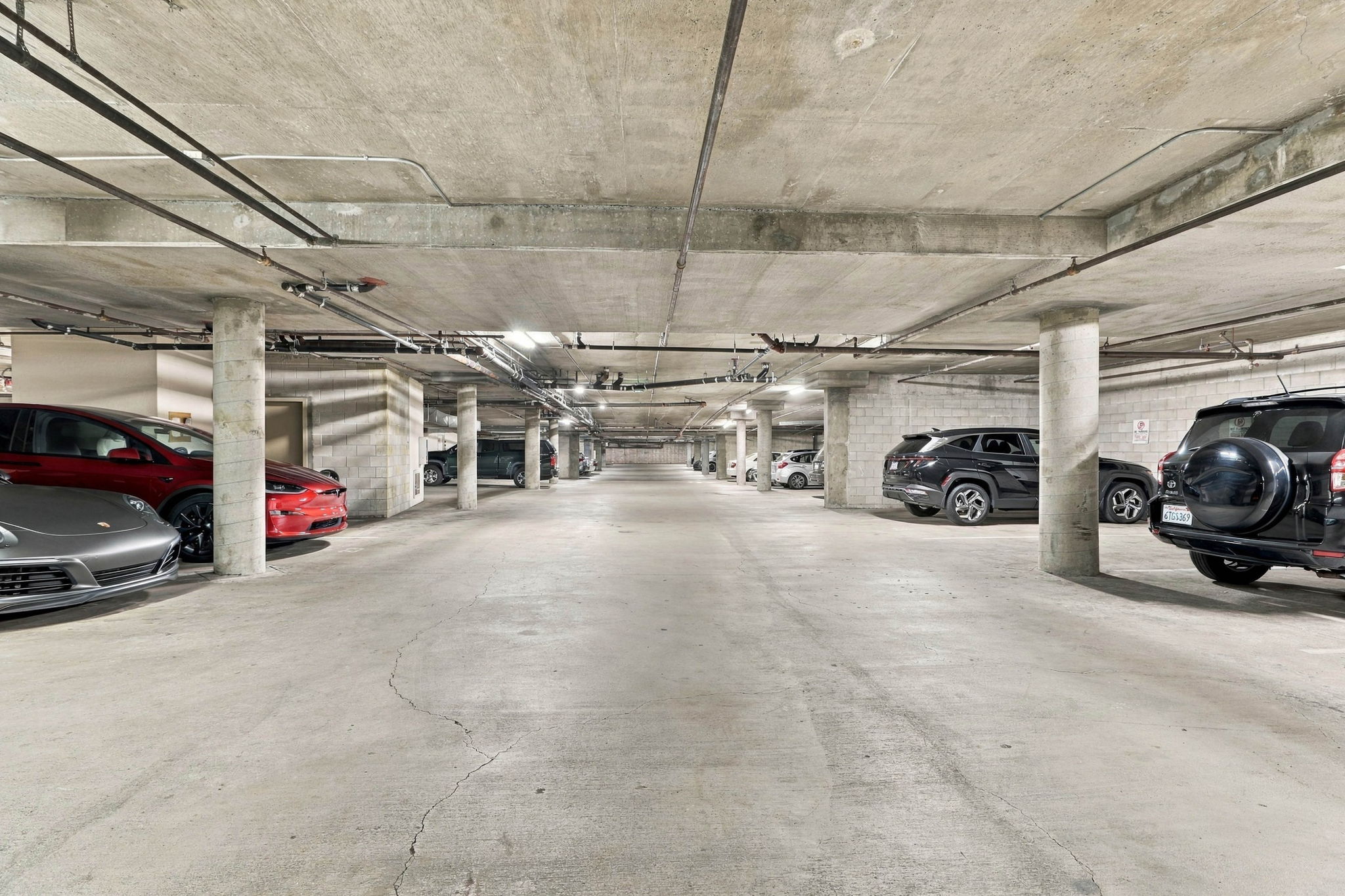 032_F8_165 Forest Ave 2C
