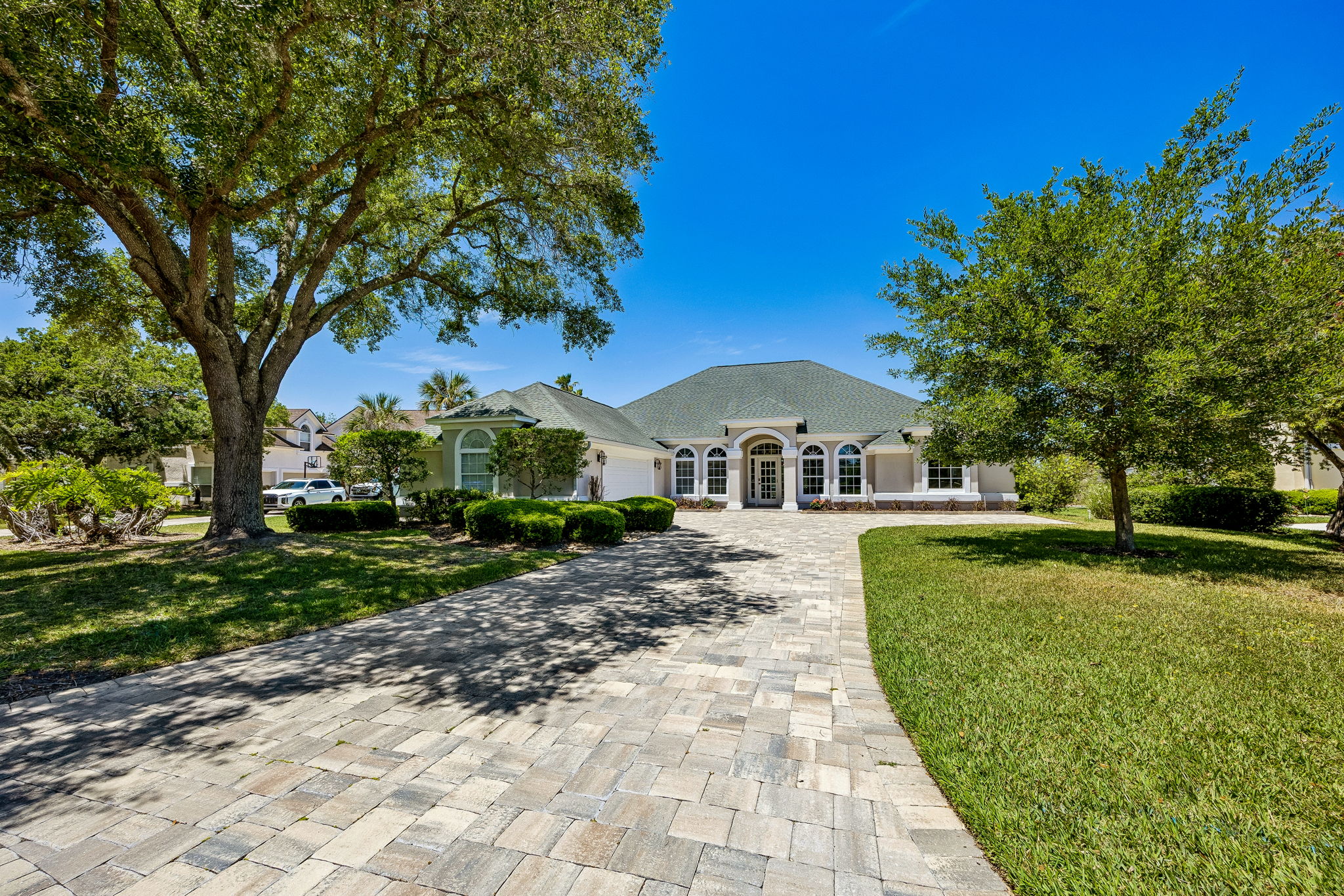 Welcome to 165 Indian Cove Ln
