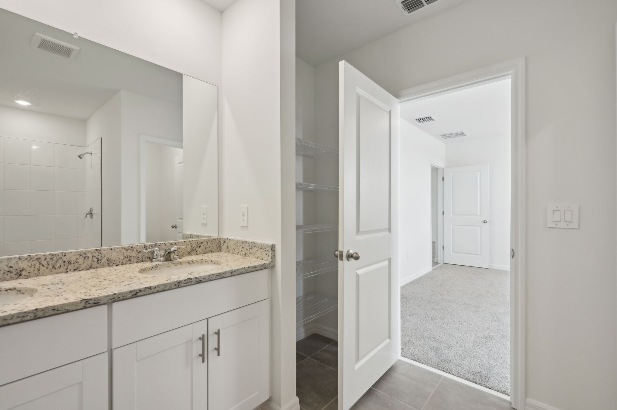 Tampa - Magnolia Bay - 165 Lazy Shore Drive, Nokomis, FL 34275 - 028