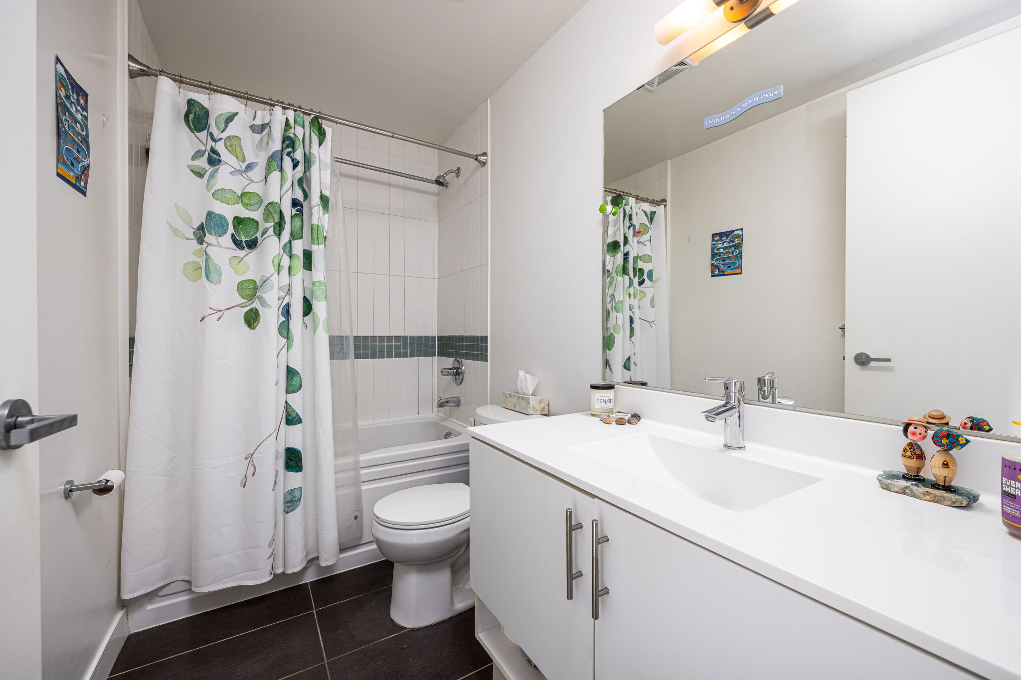 Toronto property showcase — delivered property photograph 8