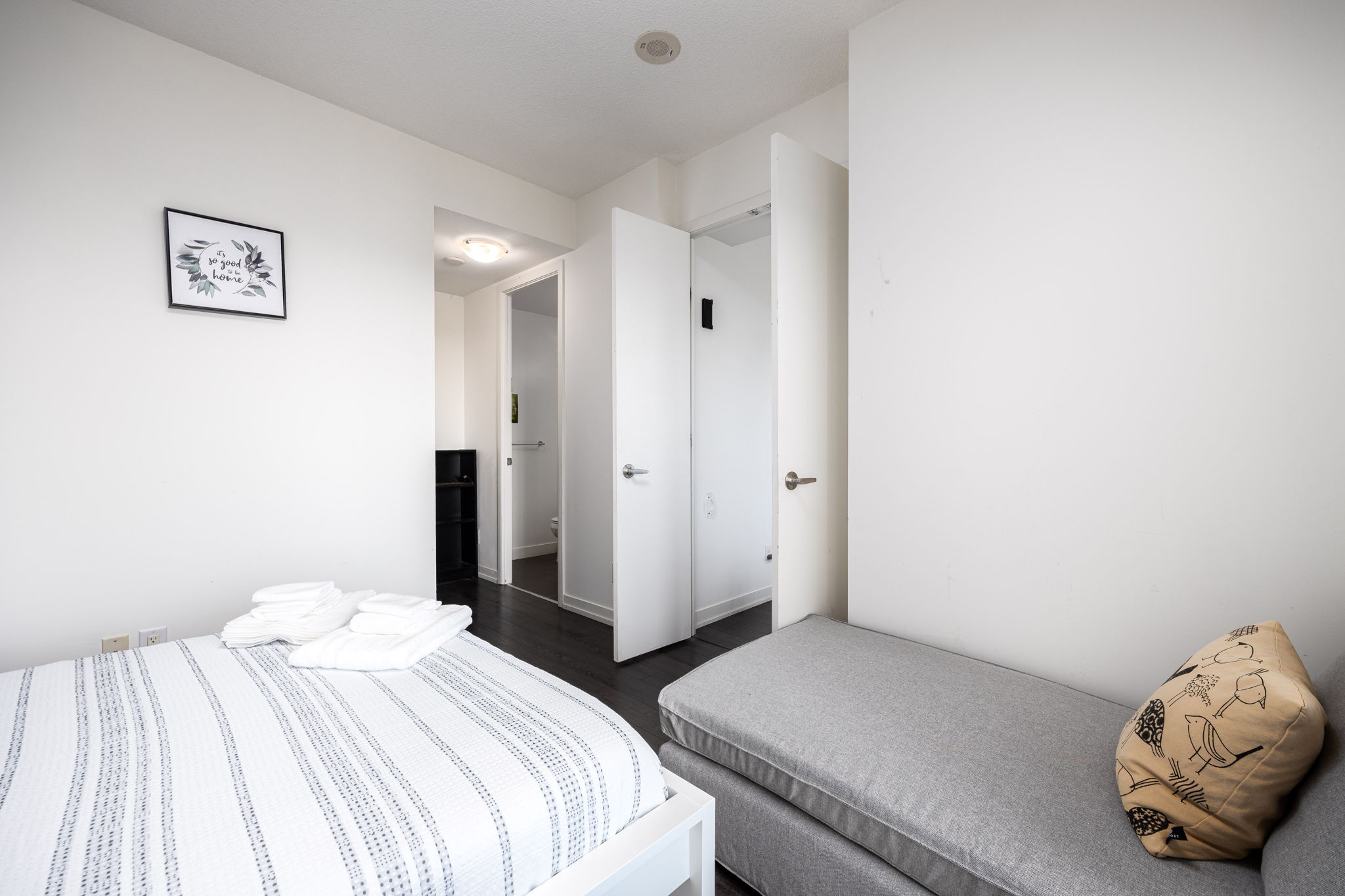 Toronto property showcase — delivered property photograph 11