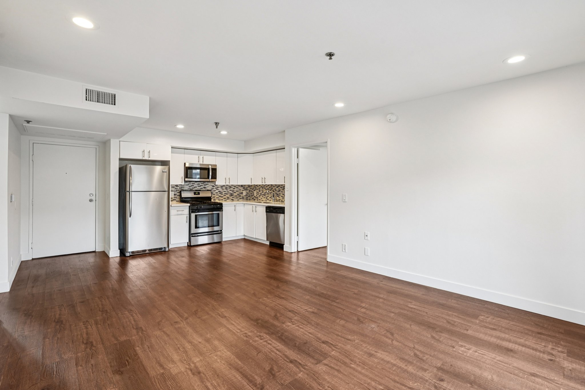 165 N Hoover St UNIT 302-S1511-005.jpg