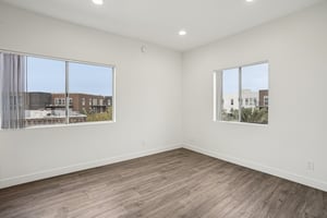 165 N Hoover St UNIT 403-S1511-007.jpg